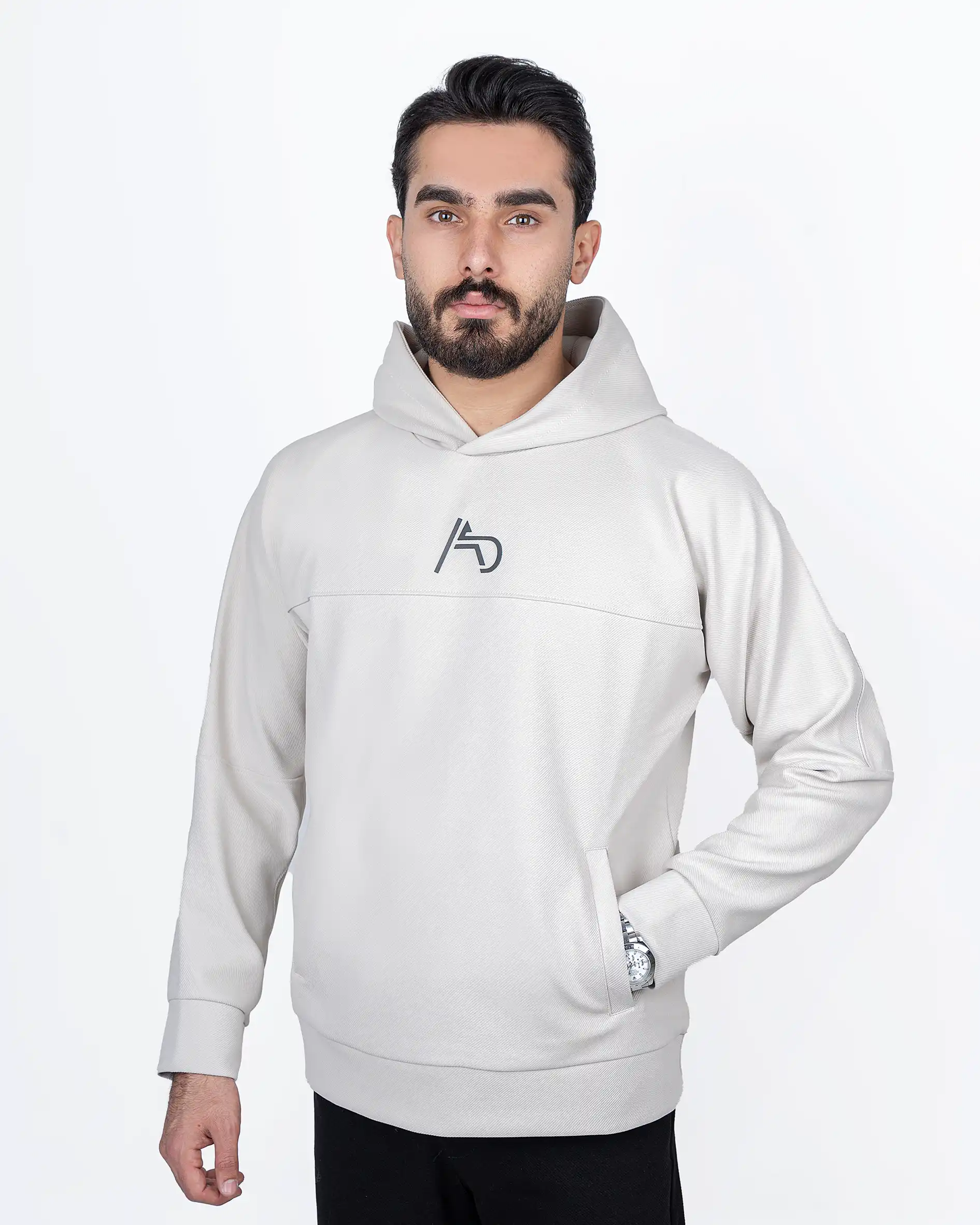 هودی جلو جیب کج راه